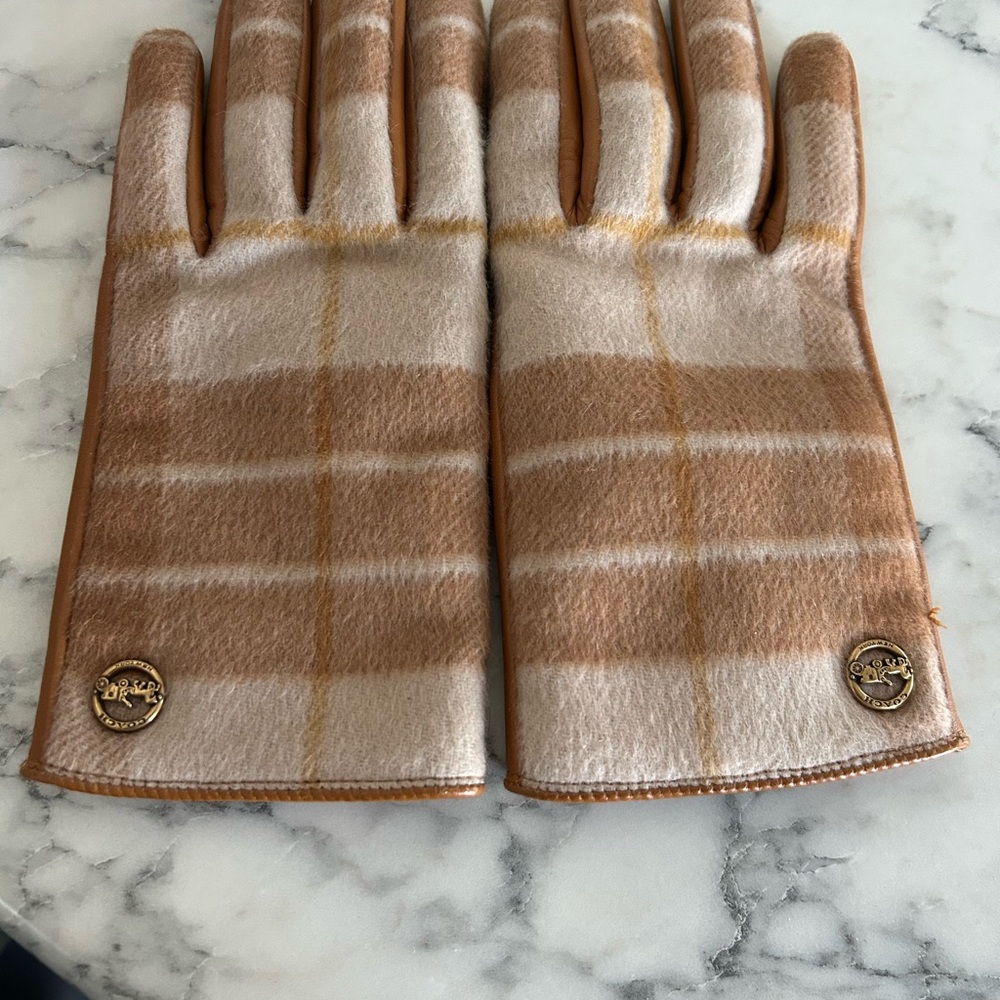 Coach Plaid Tan and Cream Gloves